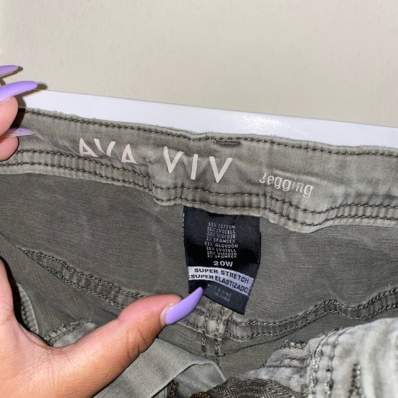 Army green jeans - Picture 2 of 4